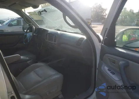 2002 Toyota Sequoia Limited V8 из США, поврежденный, VIN 5TDZT38A52S084989